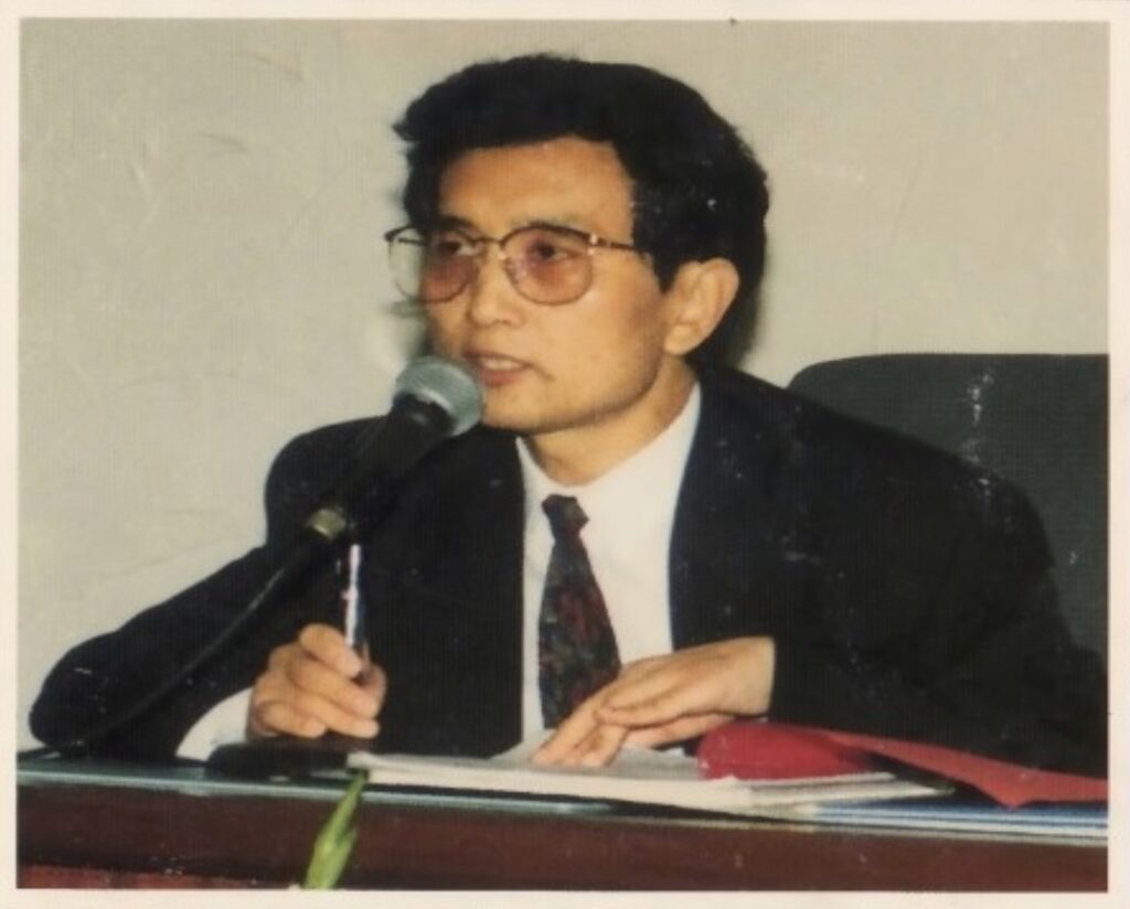 Photo of Dr. Yan Xin